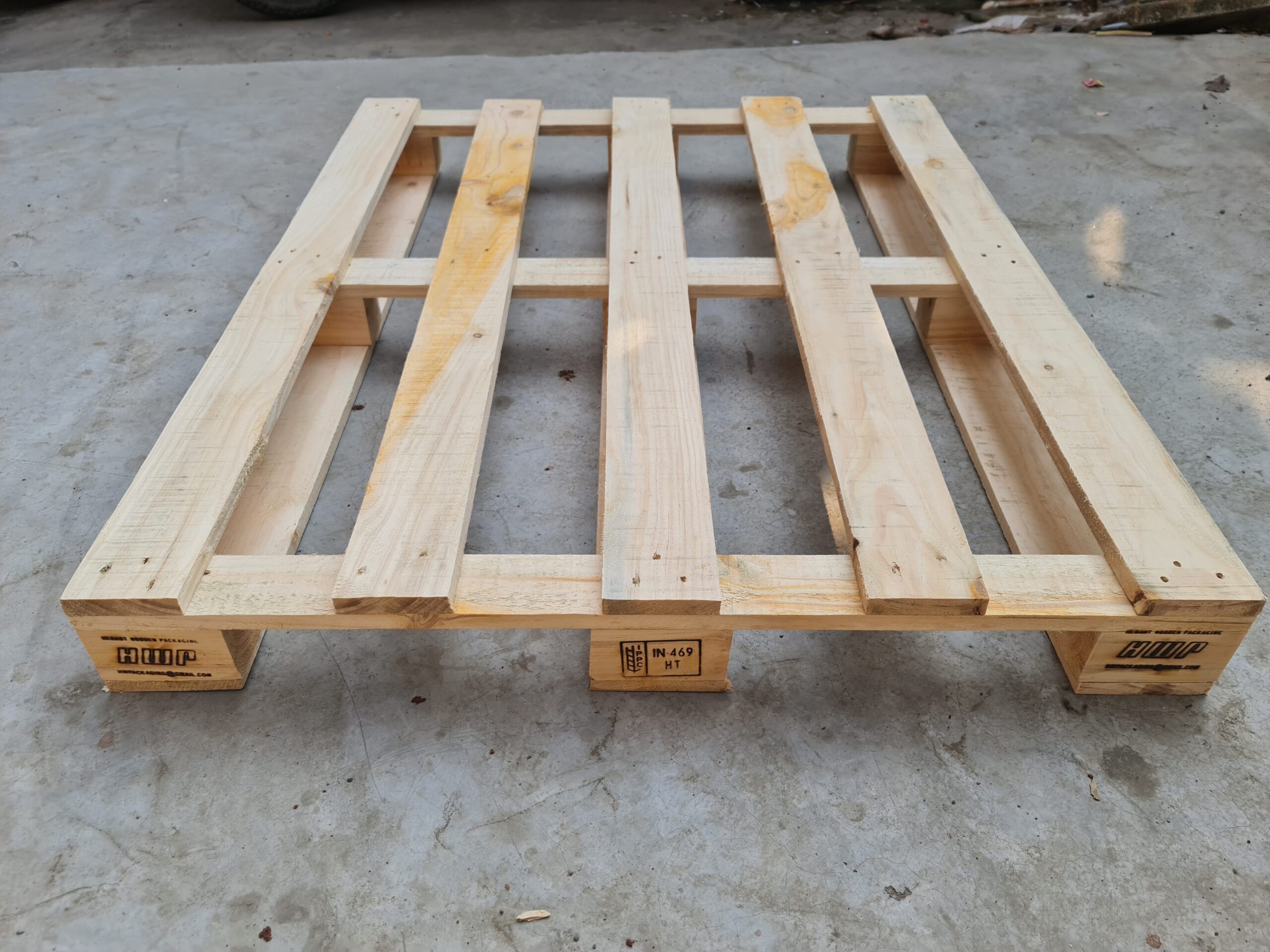 Read more about the article Industrial Wooden Packaging